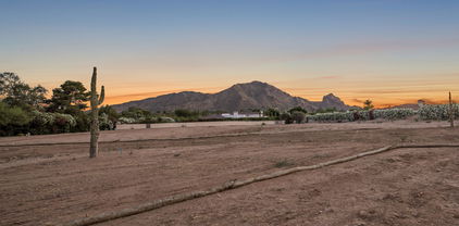 6145 E Cactus Wren Road Unit -, Paradise Valley