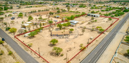 51089 W Julie Lane, Maricopa
