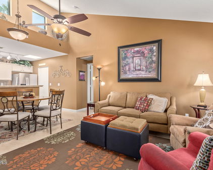 14300 W Bell Road Unit 219, Surprise