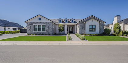 2697 E Maplewood Street, Gilbert
