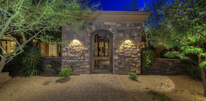 7807 E Crisscross Way, Carefree