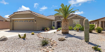 3843 E Hazeltine Way, Chandler