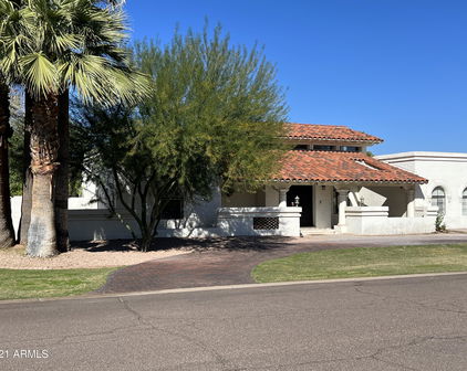 1328 E Caroline Lane, Tempe