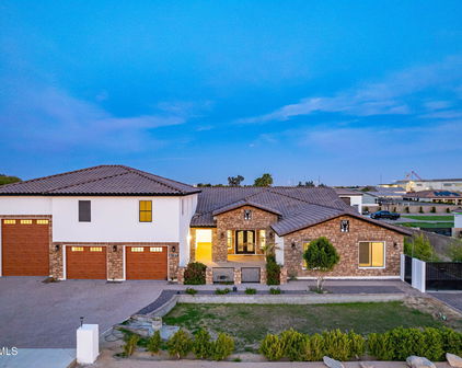 6107 N 175th Avenue, Waddell