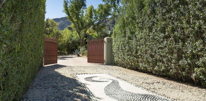 5665 E Mockingbird Lane, Paradise Valley