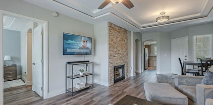9451 E Becker Lane Unit 2004, Scottsdale