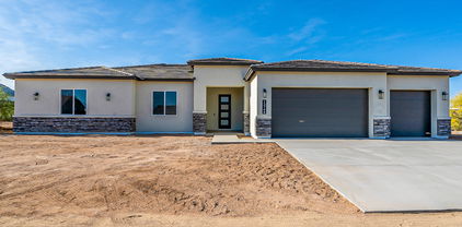 2927 W Latona Road, Laveen