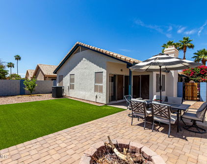 1279 N Blackstone Drive, Chandler