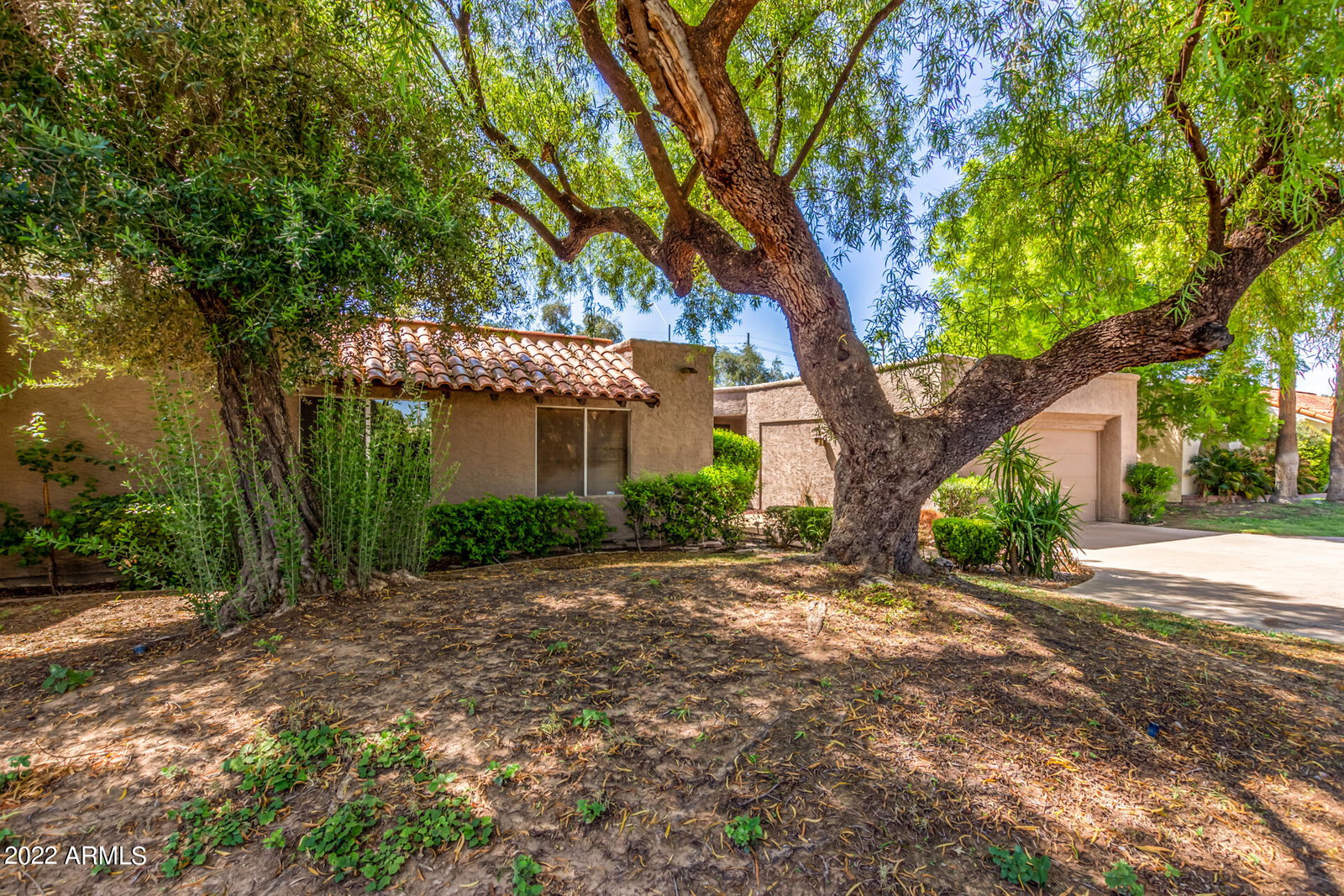 7207 E Solano Drive, Scottsdale, Arizona 85250. 3 bedrooms 2 baths with  2598 square feet of living space.