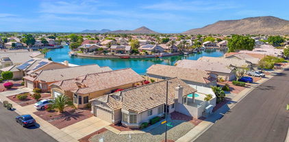 5252 W Pontiac Drive, Glendale