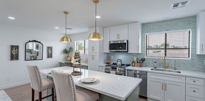 7715 N 13th Street, Phoenix