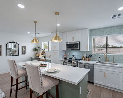 7715 N 13th Street, Phoenix