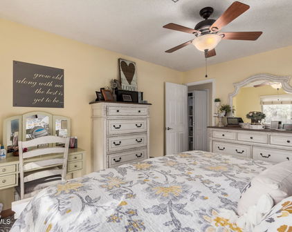 14300 W Bell Road Unit 117, Surprise