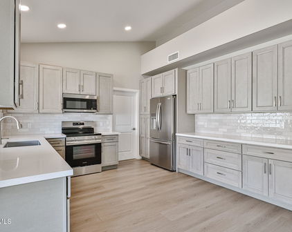 19824 N 94th Lane, Peoria