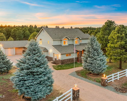 2705 W Creighton Drive, Flagstaff
