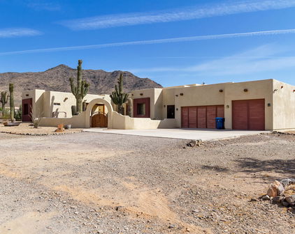 3327 W Carver Road, Laveen