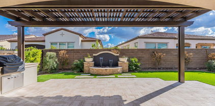 231 E Veterans Way, San Tan Valley