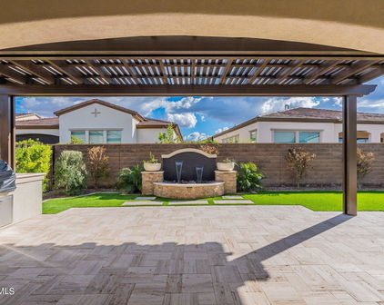 231 E Veterans Way, San Tan Valley