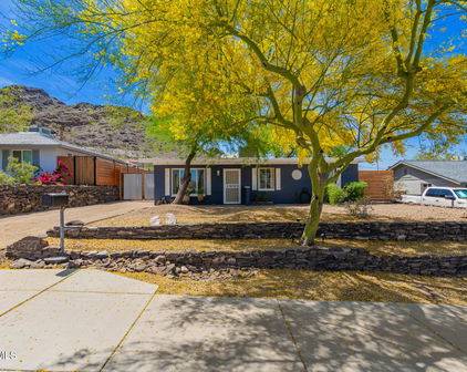 1527 E Sunnyslope Lane, Phoenix