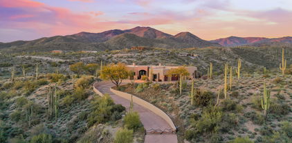 8390 E Coronado Trail, Carefree