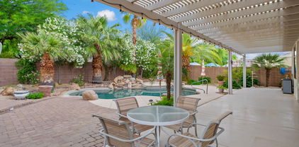 17952 W Sammy Way, Surprise