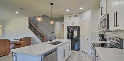 8966 W State Avenue, Glendale