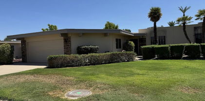10557 W Pineaire Drive, Sun City