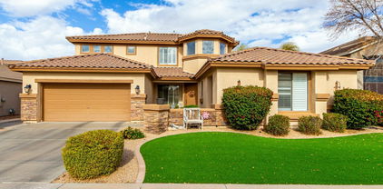4297 E Pyrenees Court, Gilbert