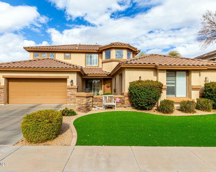 4297 E Pyrenees Court, Gilbert