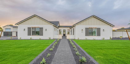 6820 N 178th Lane, Waddell