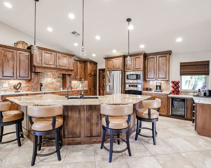 2506 Leisure World --, Mesa