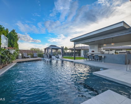 3908 E Alameda Lane, Gilbert