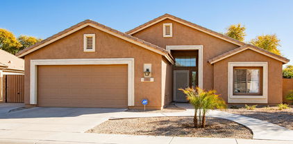 723 W Canary Way, Chandler