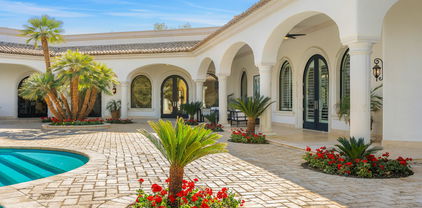 4900 E Desert Fairways Drive, Paradise Valley