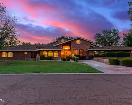 1020 E Caroline Lane, Tempe