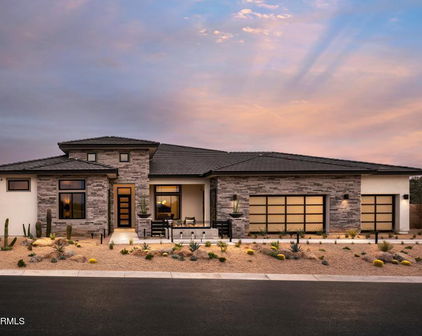5921 E Silver Sage Lane, Cave Creek