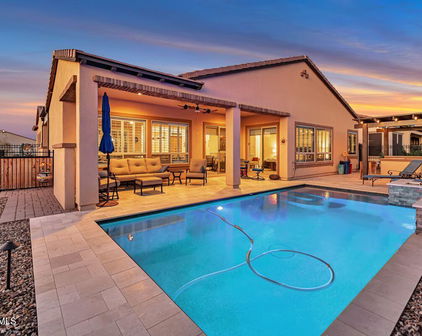 99 E Iloca Lane, San Tan Valley
