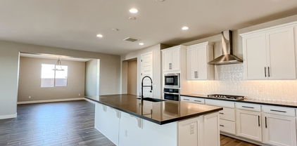 11106 S 52nd Lane, Laveen