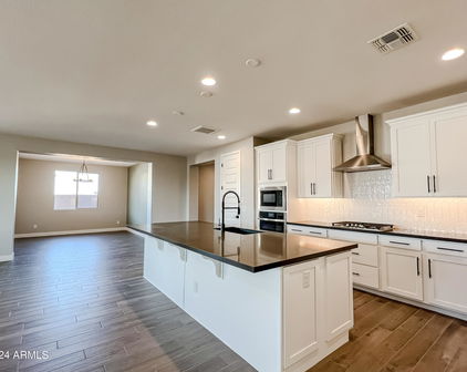 11106 S 52nd Lane, Laveen