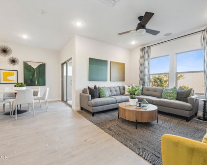 7958 W Sands Road, Glendale
