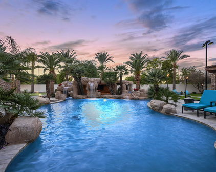 6928 S Star Drive, Gilbert