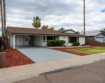 6812 S Terrace Road, Tempe