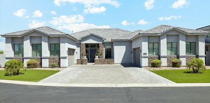 1160 E Cedar Place, Chandler