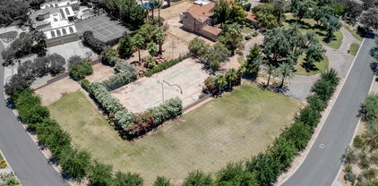 5601 N 67th Place, Paradise Valley