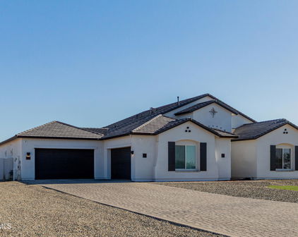 18815 E Country Meadows Court, Queen Creek