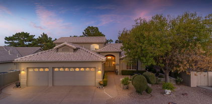 5733 S Amberwood Drive, Chandler