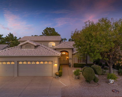 5733 S Amberwood Drive, Chandler