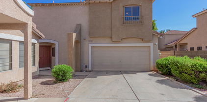 1154 S Boulder Street Unit B, Gilbert