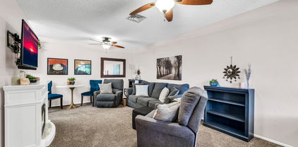 14300 W Bell Road Unit 9, Surprise