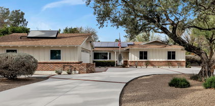 576 W Moon Valley Drive, Phoenix